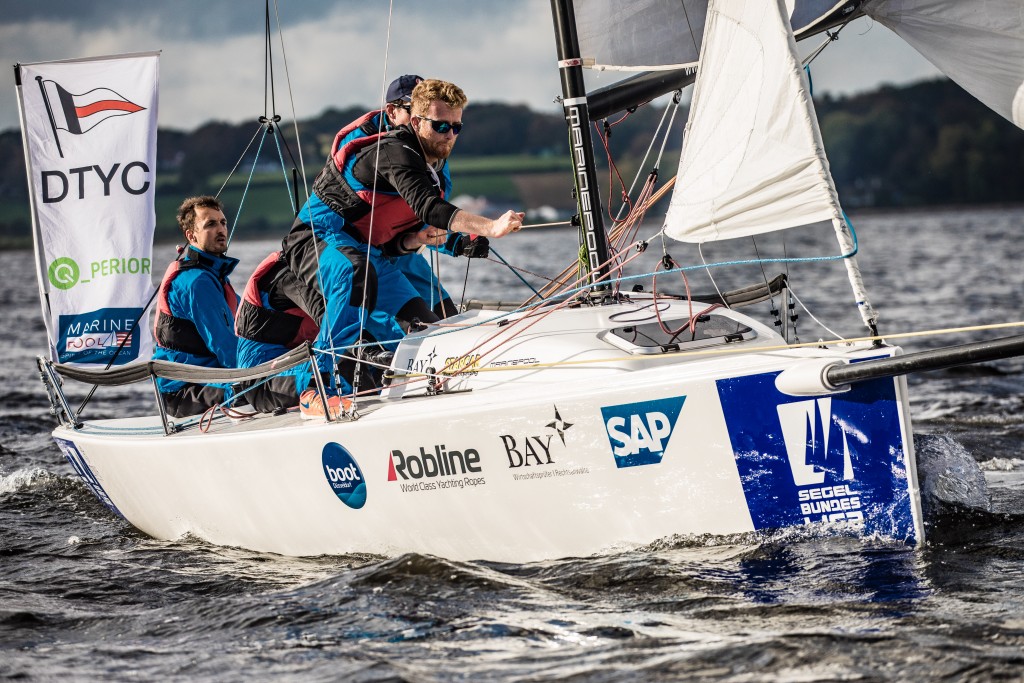 SBL1929015168034 SAILING Champions League